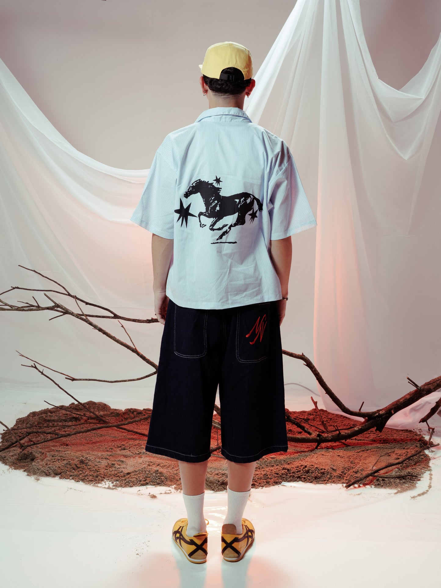 DESORA HORSE CAMISA