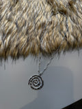 COLLAR ESPIRAL PLATEADO