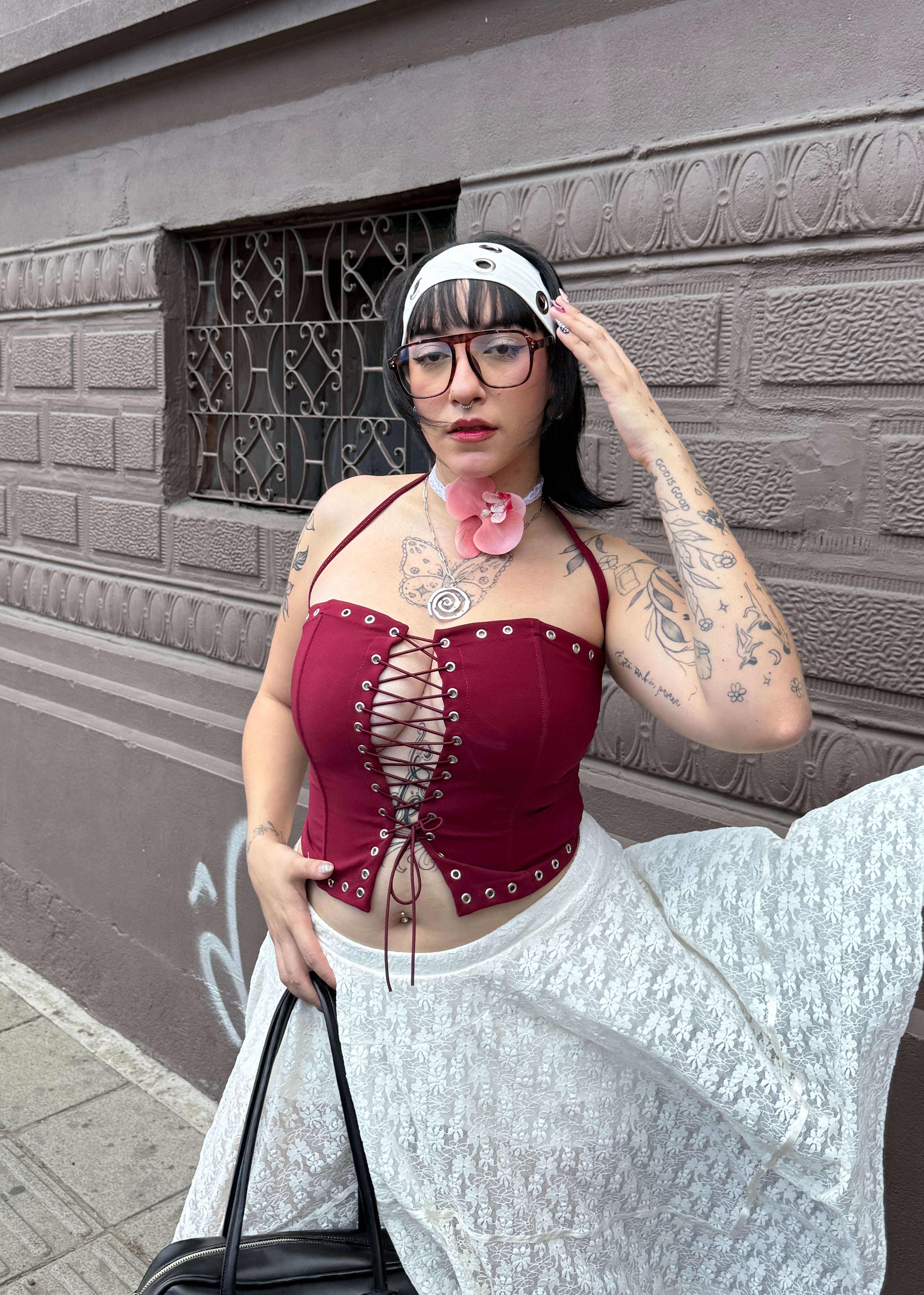 CHARMING CORSET VINO TINTO