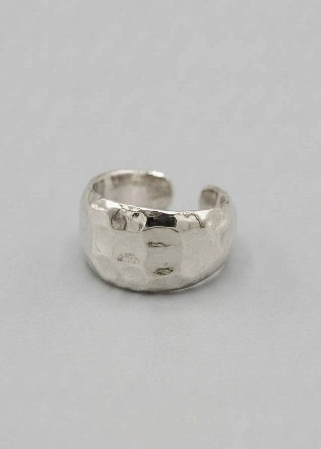 ANILLO BISELADO PLATEADO