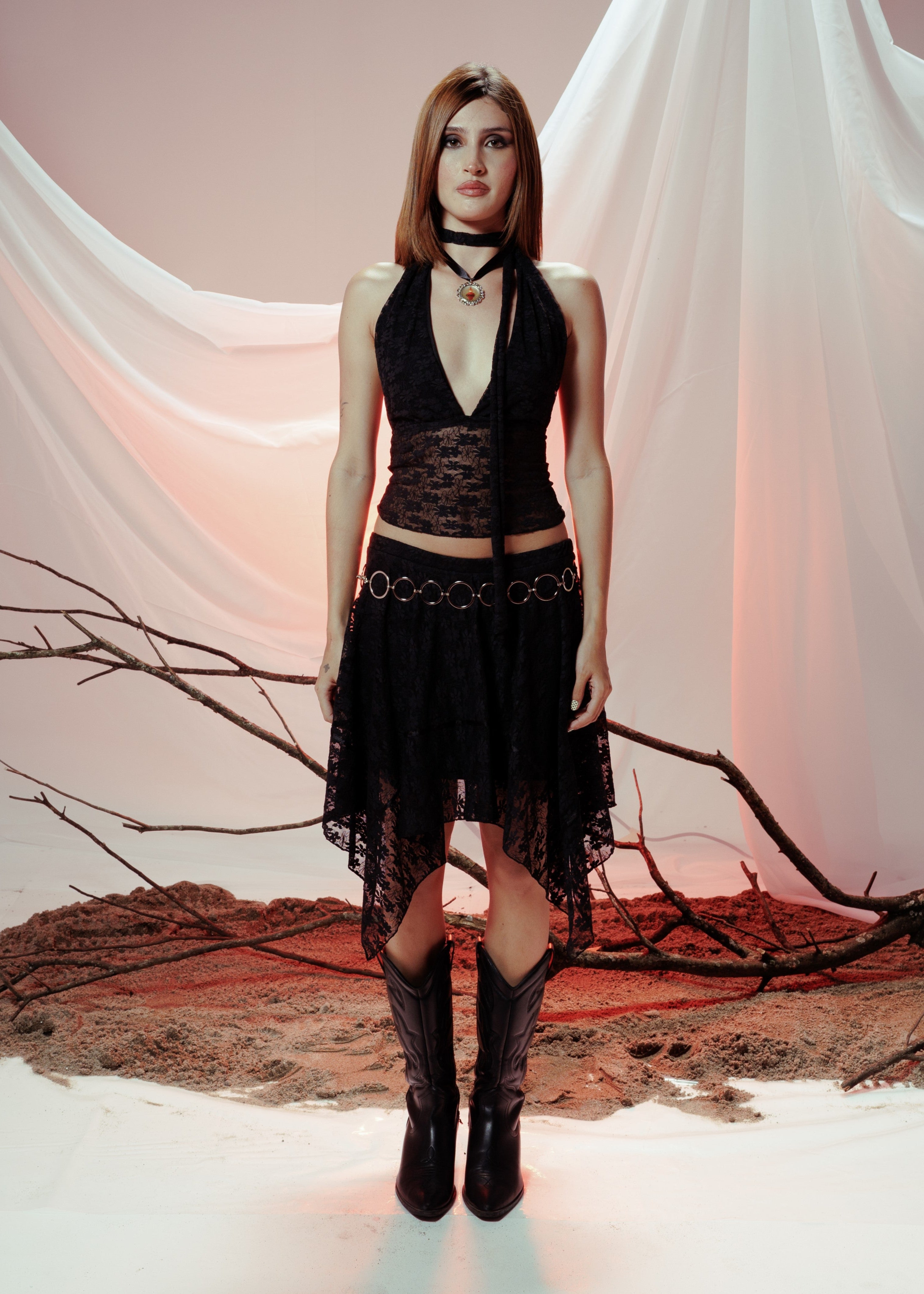 BLOSSOM LACE TOP NEGRO